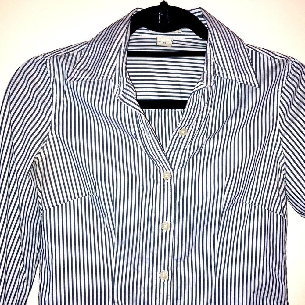 Banana republic grey-white button down shirt